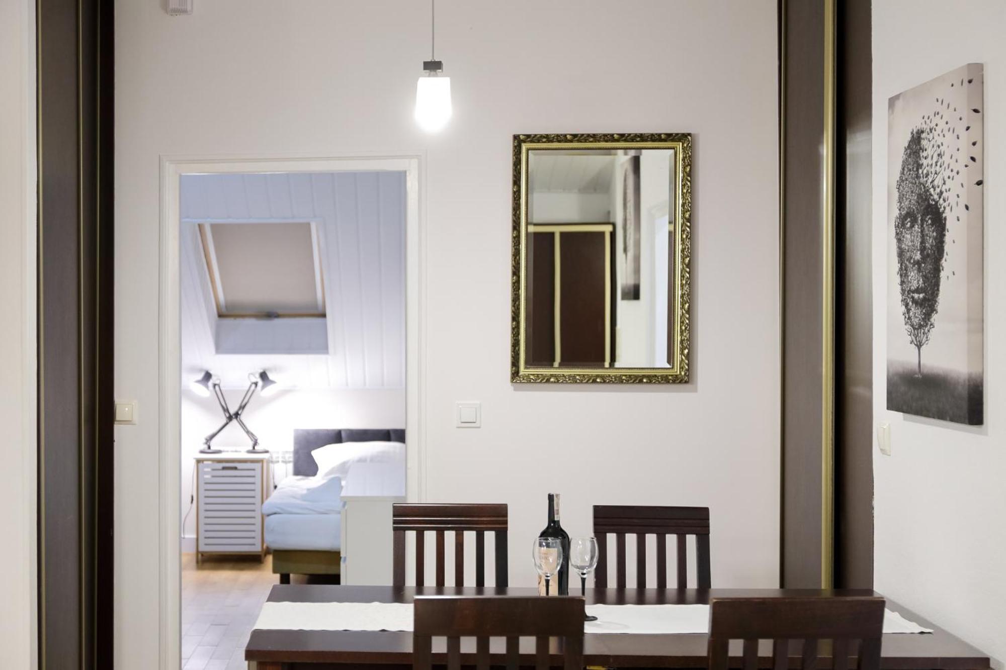 Namysłów Dworek Rozany Hotel & Restauracja מראה חיצוני תמונה