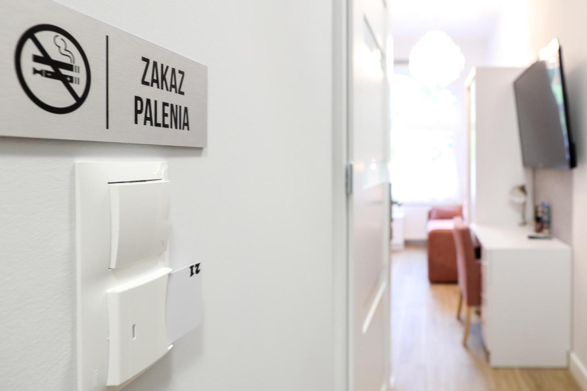 Namysłów Dworek Rozany Hotel & Restauracja מראה חיצוני תמונה